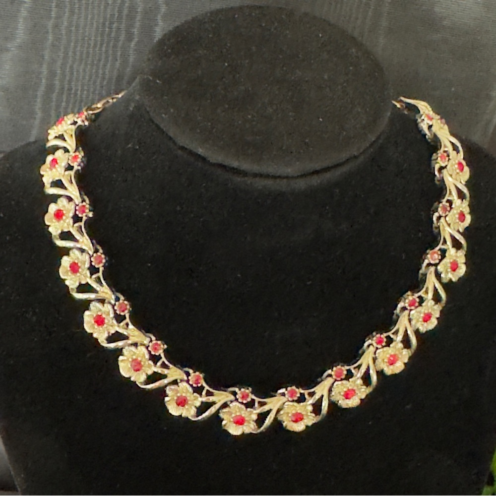Elegant Quality Floral Gold and Red Rhinestone Necklace 15” length 1/2” width